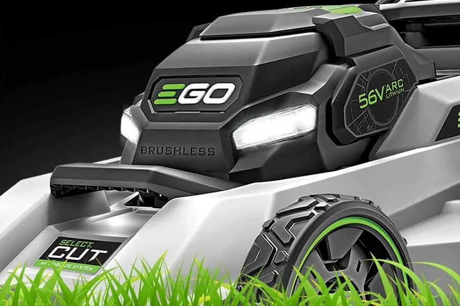 cordless self propelled lawn mowers